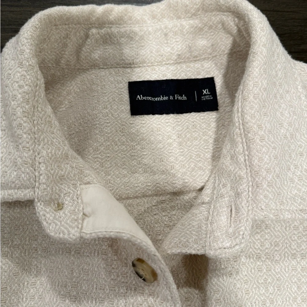 Men’s Abercrombie & Fitch Beige Casual Button Down Shirt XL - Picture 3 of 5